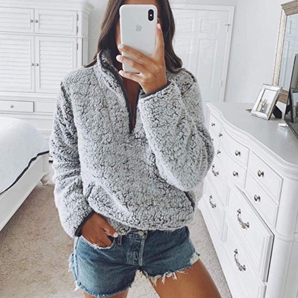 Sweaters - Grey and black Fleece Sherpa pull over Sweater